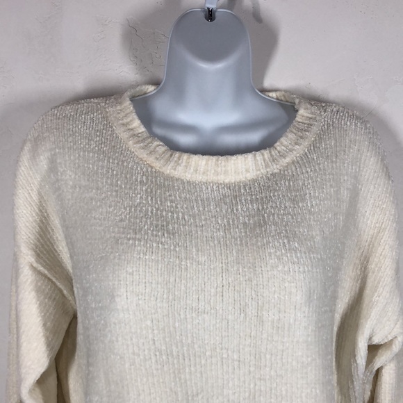Love Tree cream super soft sweater size small - Picture 2 of 11
